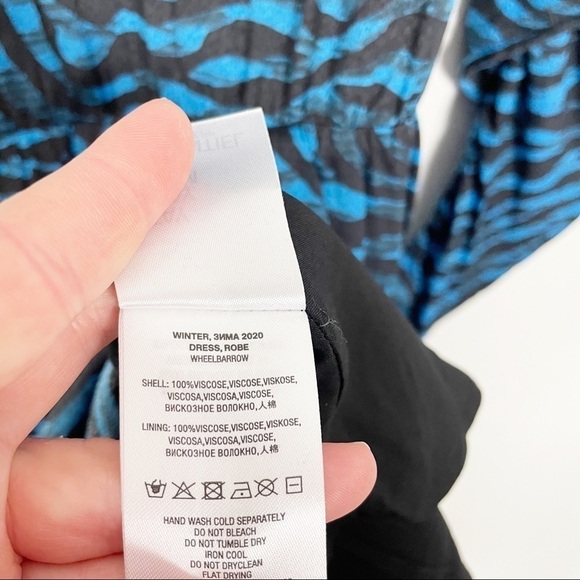 Essentiel Antwerp Wheelbarrow Tiger Print V Neck Dress Blue Mini Size 4 Casual - Picture 10 of 11